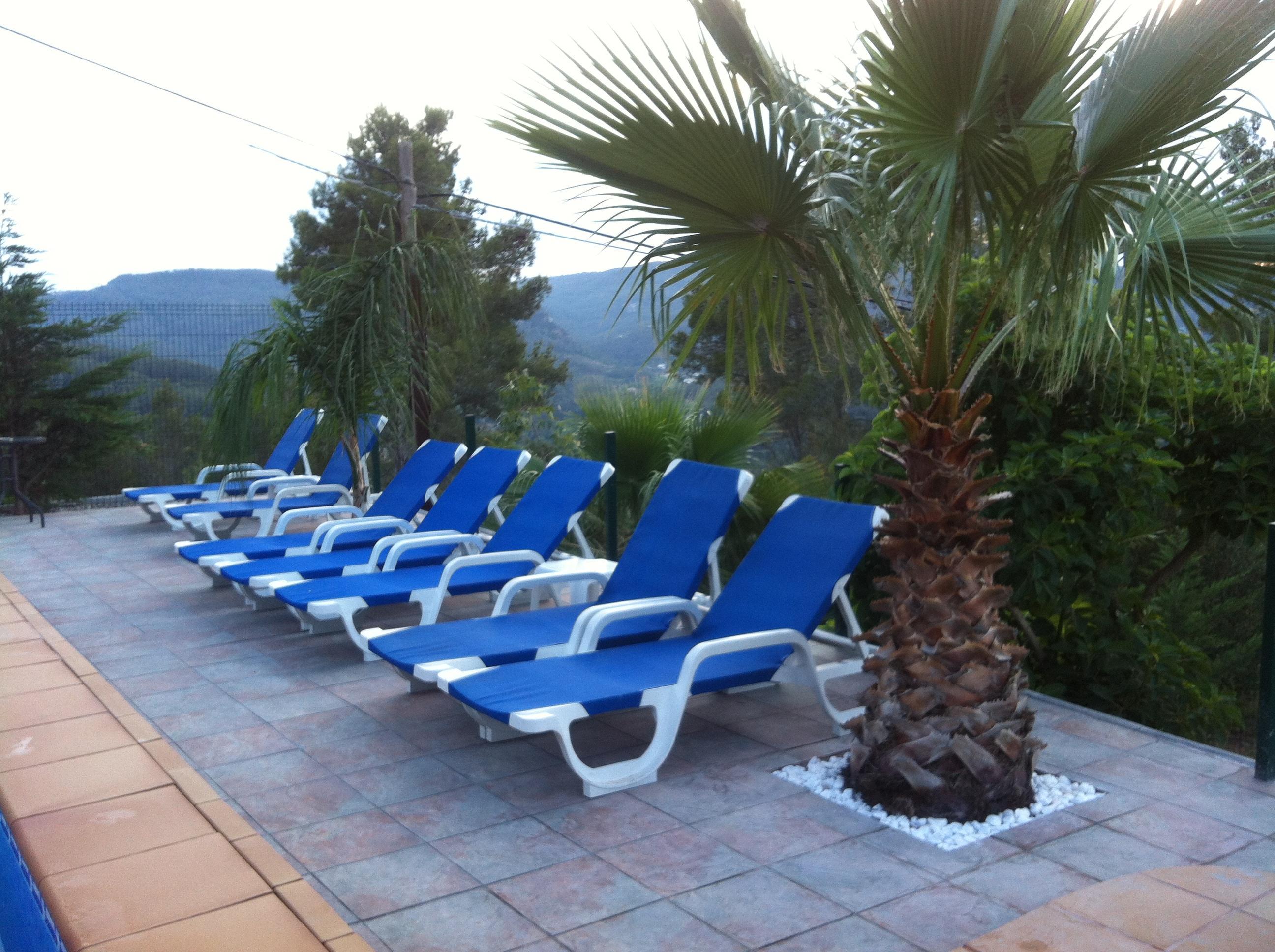 Hotel Petit Mirador Torrelles De Llobregat Exterior foto